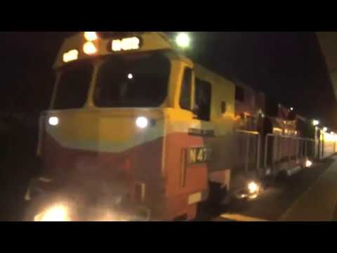 VLINE N472 wth FN04 CAR SETS+PH451