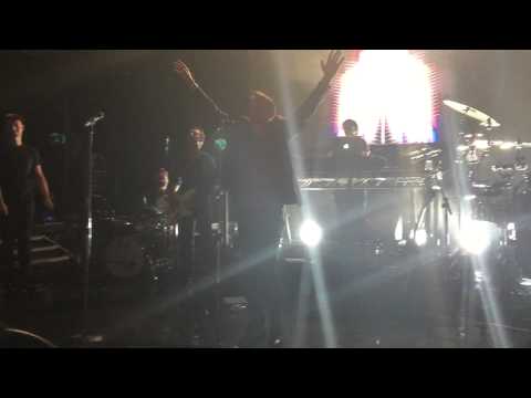 Chicane ft Christian Burns & Paul Aiden - Don't Give Up Live @ KOKO Camden Town London 20/02/2015