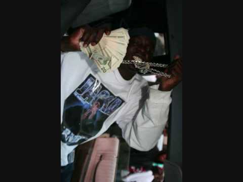 Pretty Black ft. Jacka (Hook) - Flood The Streets