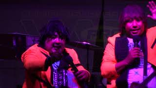 El Show de Los Gatos del Norte - San Vicente HD 2016