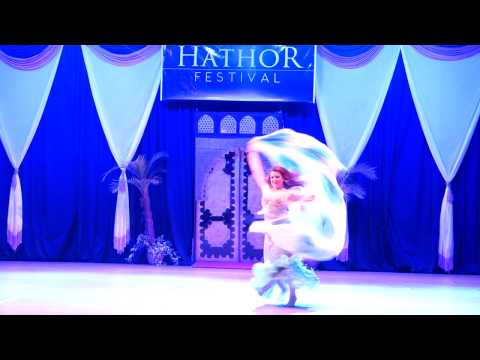 3º lugar no solo profissional no  Hathor festival 2016, bailarina Vanessa Iara.