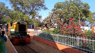 Matheran TOY TRAIN coming to station | माथेरन टॉय ट्रेन सटेशन  पर आती हुई (@vlogfreetravel2750 )