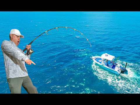 Fishing Solo 20 Miles Out and Something I’ve NEVER Seen Before Happened!