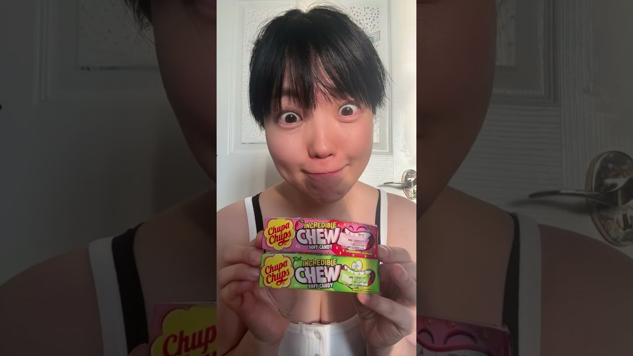 😋먹친구 먹방 “츄파츕스 인크레더블 츄 소프트 캔디 - 스트로베리 애플 맛“ Famigo Mukbang “Chupa Chups  Incredible Chew Soft Candy”