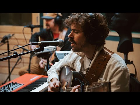 The Deslondes - Drifters Wife (JJ Cale) | The Influences