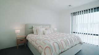 11 Orchardleigh Boulevard, Lakelands