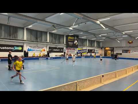 Karhut T12 vs SBS Wirmo