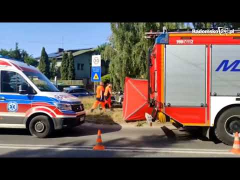 Wypadek na ul. Warszawskiej w Radomsku. Motocyklista zderzył się z osobówką