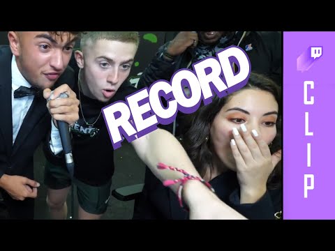 Inoxtag EXPLOSE le record d'audience sur Twitch (ft la sirène)