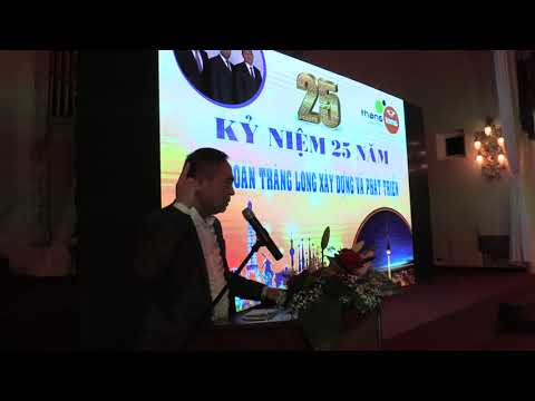 ÔNG NGUYỄN VĂN HIỀN TẠI TẬP ĐOÀN THĂNG LONG KỶ NIỆM 25 NĂM THÀNH LẬP