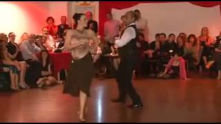 Video thumbnail for Romina Godoy y Santiago Castro - Milonga