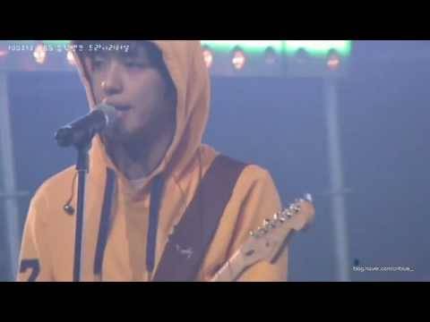 [FC][100212] CNBLUE Yonghwa - I'm a Loner @ Music Bank Rehearsal