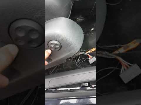 VW PASSAT electric seats retrofitted at Jays_autoworks - Not a how to video