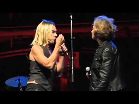 Iggy Pop and Tine Kindermann - The Event (live)