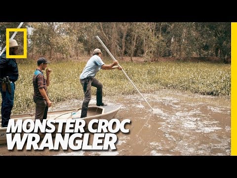 This Croc Really Rocks...the Boat | Monster Croc Wrangler
