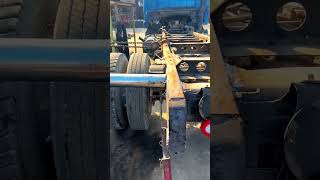 Download lagu teknik meluruskan casis truk yang bengkok #shorts mp3