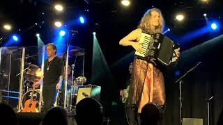 Crash Test Dummies The Ghosts That Haunt Me Live Derry N.H. 02/16/2023 Tupelo Music Hall