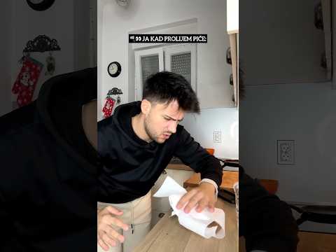 JA kad prolijem piće VS Mama kad prolije piće 🫣👩🏻😂
