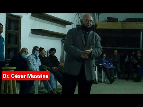 Intervención del Dr. César Massina en reunión por basurero en Estación Pedrera