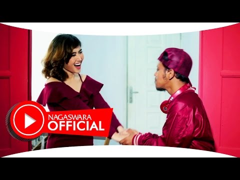 Ratu Idola - Mas Mukidi (Official Music Video NAGASWARA) #mukidi