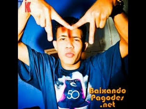 MC PHE CACHORRERA MC MAGRINHO E MC TH - EITA QUE NOVINHA DOIDA   ( DJ CARLINHOS DA S.R . )