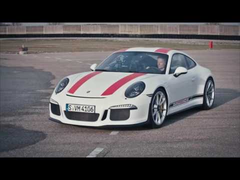 Driving lessons with the 911 R   Lesson 2  g forces