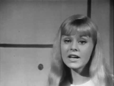 Little Pattie - I Am Gonna Knock On Your Door (1966)