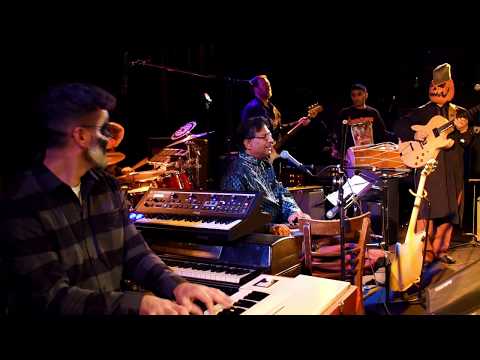 Fareed Haque & Flat Earth Ensemble - Punjabi Pumpkin