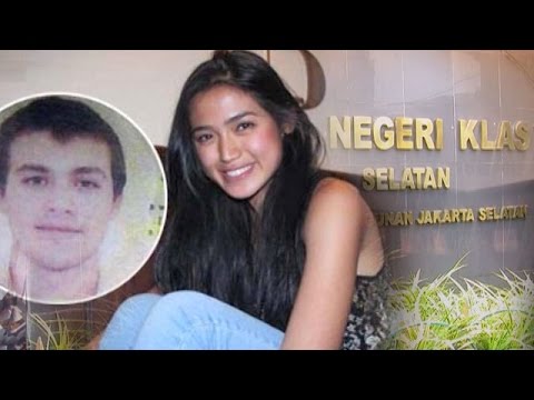 Gonjang Ganjing Perkawinan Jessica dan Ludwig - Hot Shot