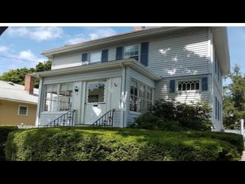 14 Gardner St, Beverly, MA Presented by Robin Martyn.