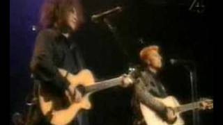 HISPACURE: DAVID BOWIE AND ROBERT SMITH (QUICKSAND)