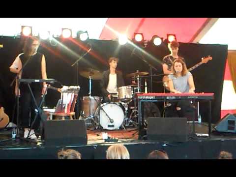 Anna Rune - (deel) I Give In @Festival the Brave