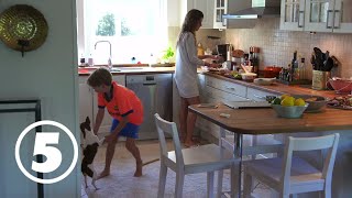 Wahlgrens värld | När det är stökigt sover Bianca, Theo & Benjamin i Pernilla Wahlgrens säng