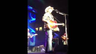 Alan Jackson-Living on love