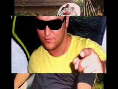 dj onur tugba ozerk lo lo lo