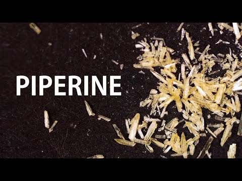 Extracting the spicy chemical in black pepper