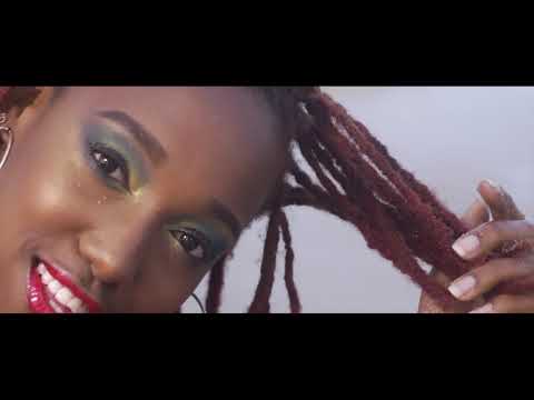 Spang To Di G - Sand Go A Beach (Official Video)