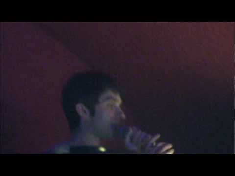 Nick Maurer - Man in the House LIVE (Clip)