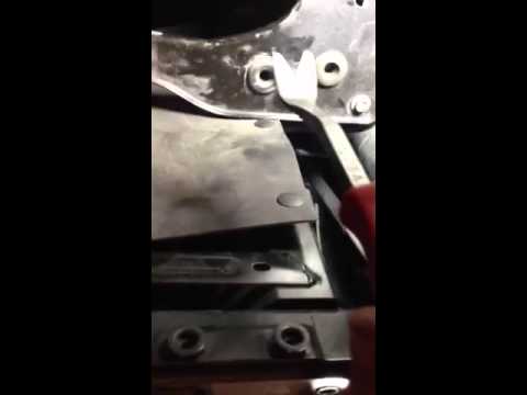 How to replace headlight from 2007 escalade