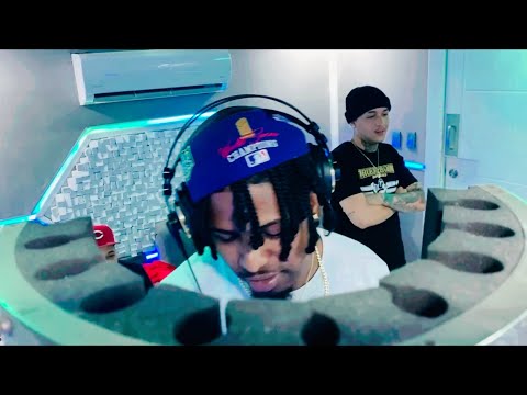 EL YALA X JEY ONE X EL FOTHER GRABANDO UN PALO DONDE LEORD EL SAOCO QUE NO FALLA