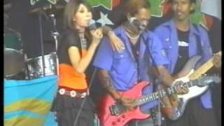 Download lagu PALAPA manten mantenan DWI RATNA mp3 Download lagu PALAPA manten mantenan DWI RATNA mp3