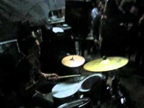 DIPSOFOBIA-condenados a olvidar +