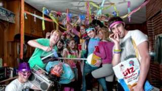 The Perfect Scene -  Mercy Mercedes