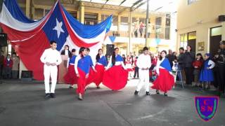 preview picture of video 'Colegio San Nicolás Baile acto de Fiestas Patrias 2012 8°'