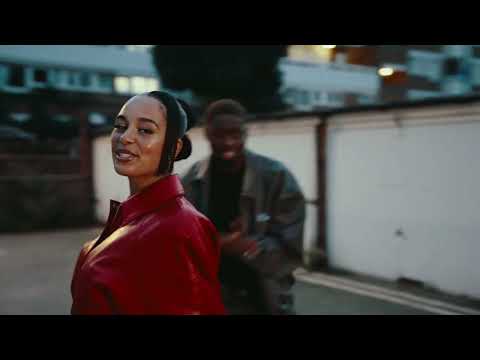 Tiakola & Jorja Smith - Jet Lag (Track15)