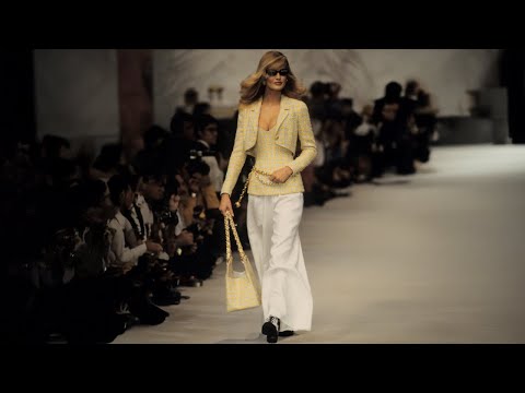 CHANEL Spring Summer 1993 Paris - Canale Moda