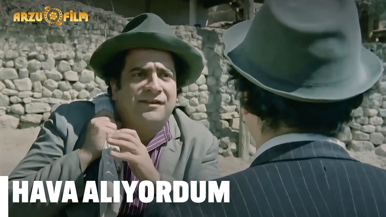 Altınlarıma Hava Aldırdım - Köyden İndim Şehire