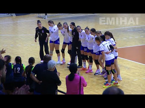 Handbal feminin: Ştiinţa Bacău - C.S.M. Iaşi 16-41 (10-20)
