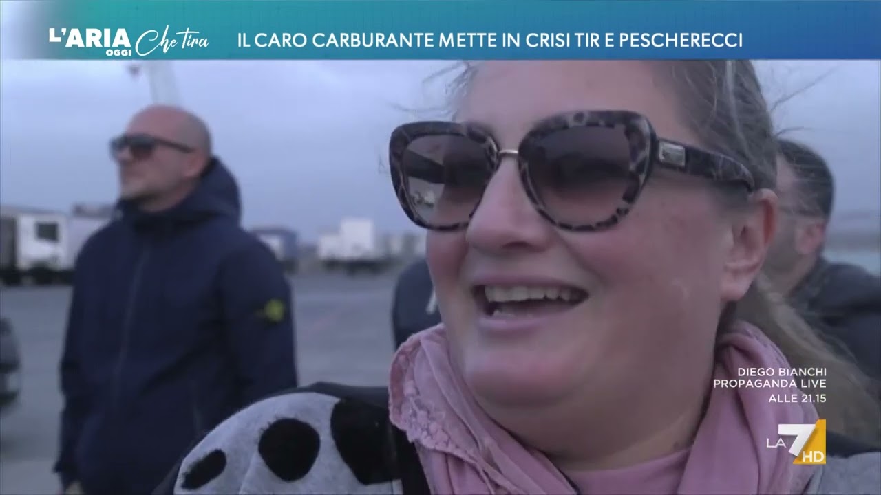 Il caro carburante mette in crisi tir e pescherecci