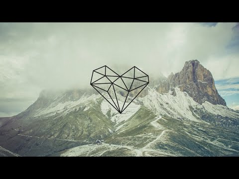 Armen Miran - Tehran Happened [Deep House / Desert House / Klassified]